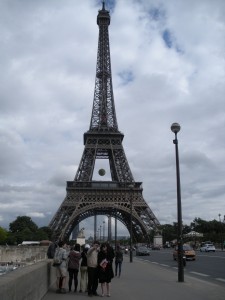 The Eiffel Tour, ready for the French Open