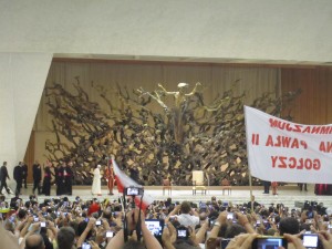 Pope Benedict XVI arrives and the cameras come out
